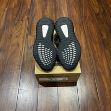 Yeezy Boost 350 V2 "YeCheil" (Non-Reflective)