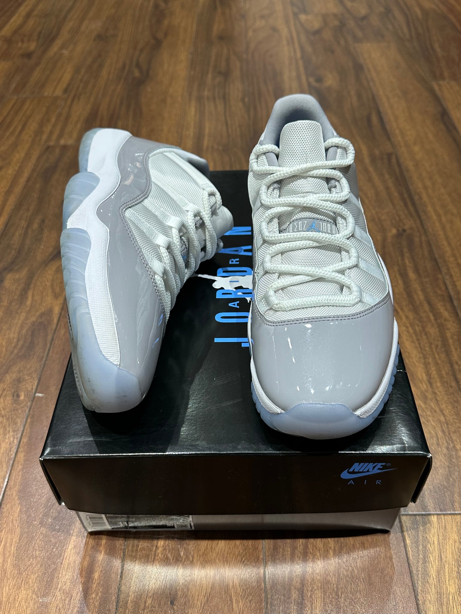 Jordan 11 retro low cool grey sales