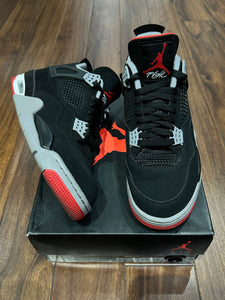 Air Jordan 4 Retro "Bred"