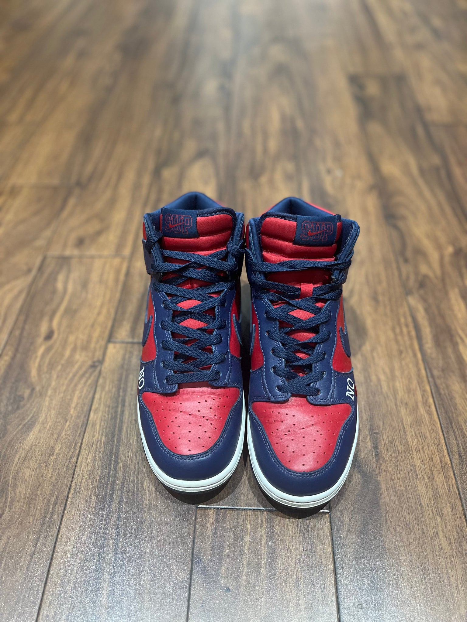 Nike SB Dunk High OG QS x Supreme Nike SB Dunk High OG QS x Supreme
