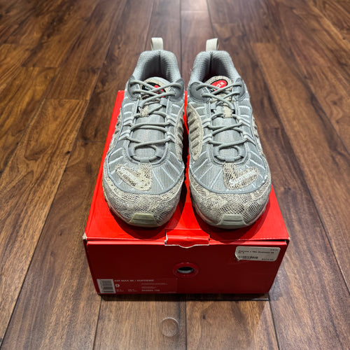 Nike Air Max 98 x Supreme 