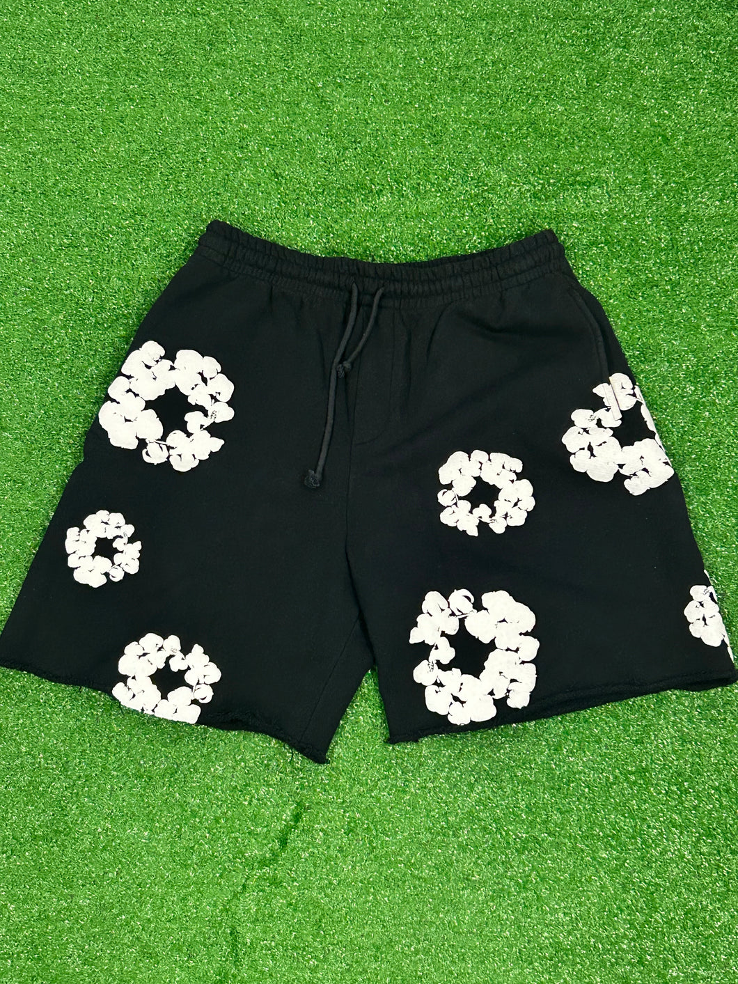 Denim Tears The Cotton Wreath Shorts