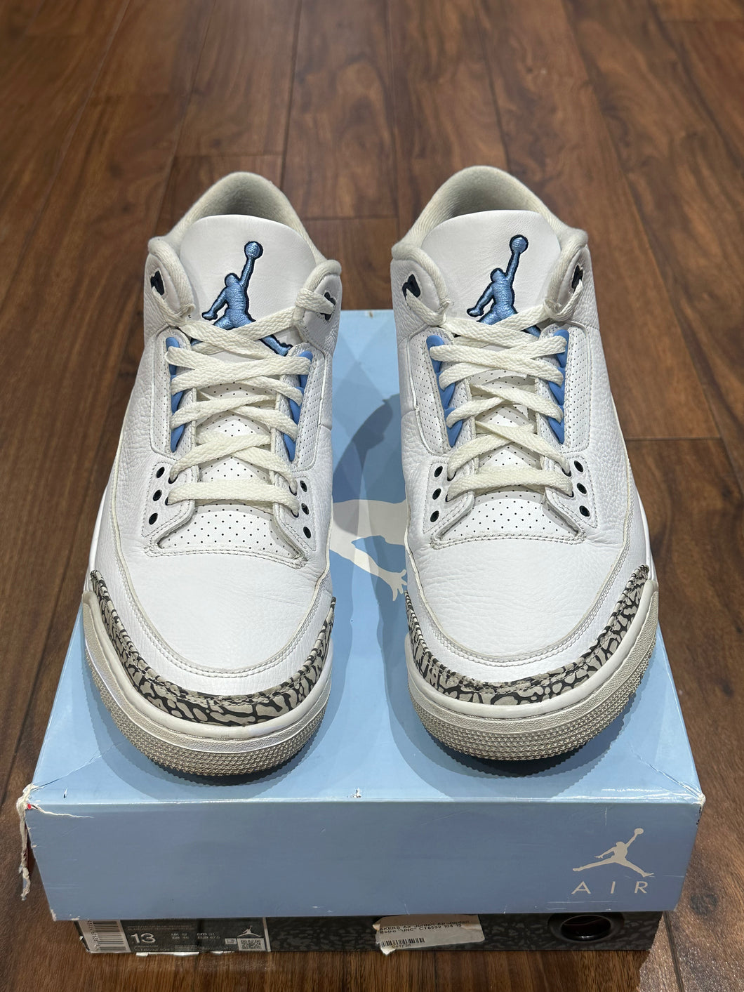 Air Jordan 3 Retro “UNC”