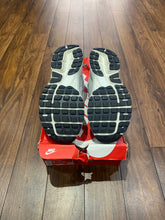 Nike Zoom Vomero "Chrome"