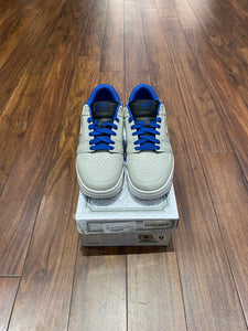 Bapesta Low M1 x Dreamville "The Ville"