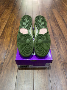Nike SB Dunk Low "Yuto Matcha"