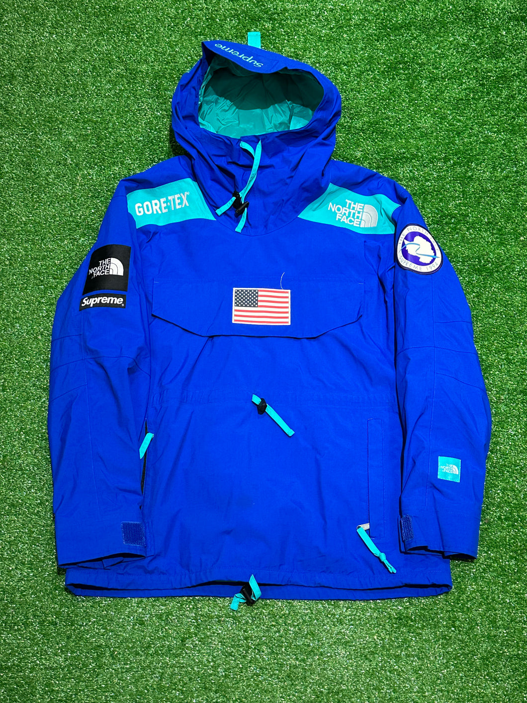 Supreme x The North Face Supreme x The North Face