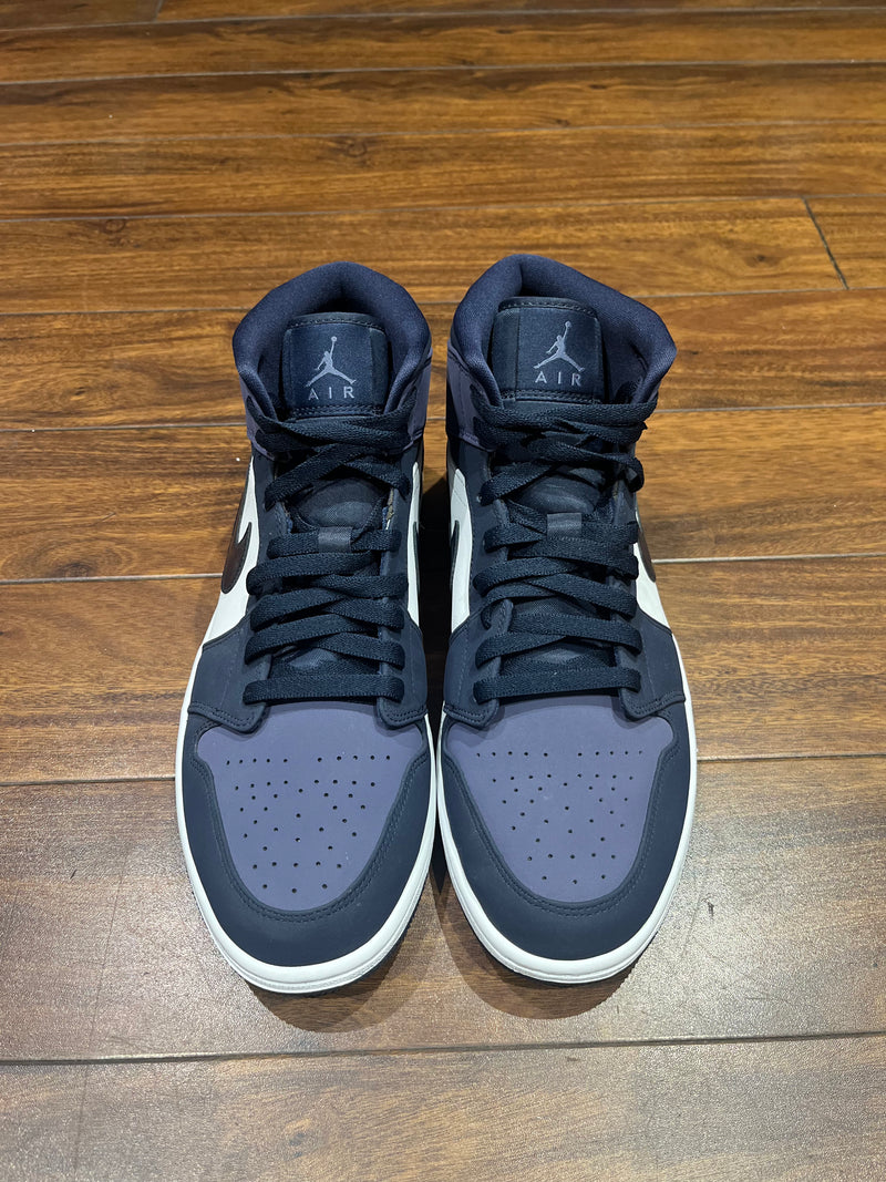 Air Jordan 1 Mid Obsidian CommonGround12