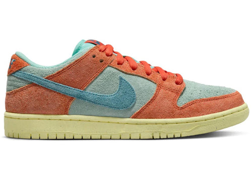 Nike SB Dunk Low Pro PRM 
