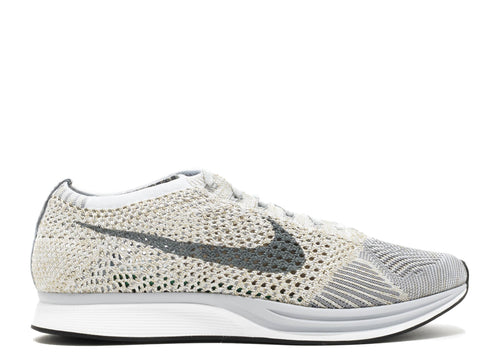 Nike Flyknit Racer 