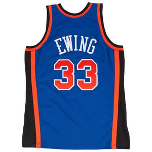 Mitchell Ness Swingman Maillot Mitchell & Ness Maillot Knicks Patrick Ewing 1996-97 - Collection Hardwood Classics - 100% Polyester Maillot Basketball Swingman Mitchell Ness Swingman Maillot Mitchell & Ness Maillot Knicks Patrick Ewing 1996-97 - Collection Hardwood Classics - 100% Polyester Maillot Basketball Swingman
