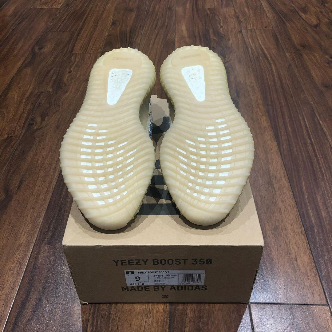 Yeezy Boost 350 V2 "MX Oat" CommonGround12 Yeezy Boost 350 V2 "MX Oat" CommonGround12