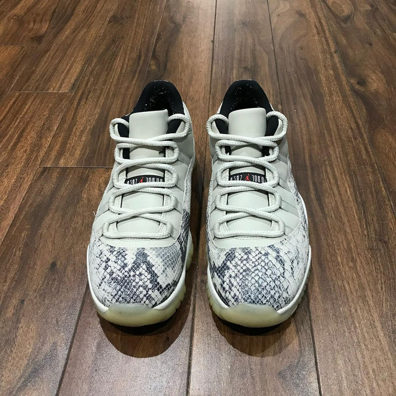 jordan 11 low snakeskin grey